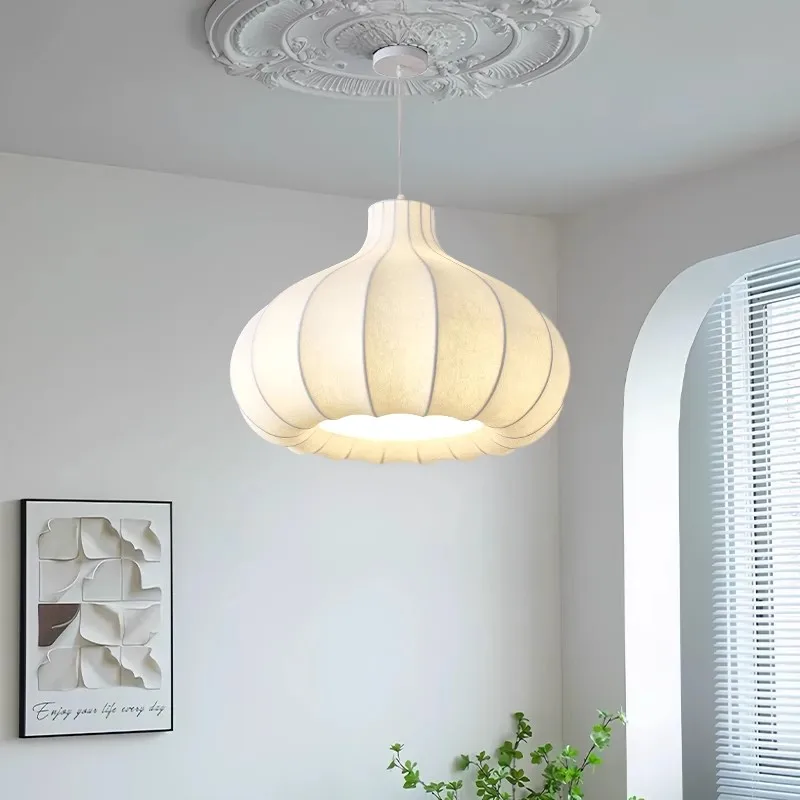 Middle aged silk pendant lamp, French cream style, Japanese style, quiet and elegant restaurant room lighting fixtures