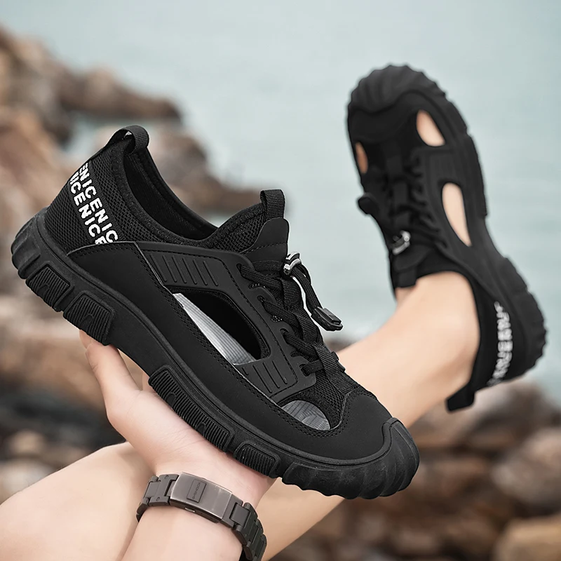 

Summer Man Sandals New Slippers Outdoor Platform Hollow Men's Breathable Anti Slip Beach Casual Fashion Sandals Men Large Size
