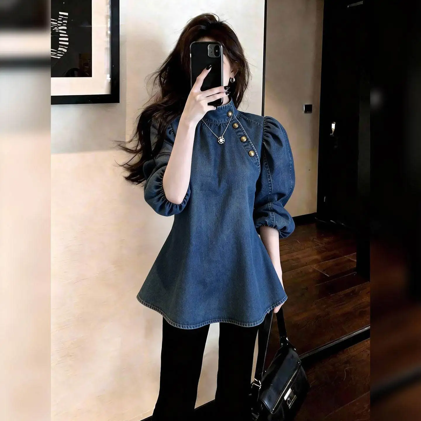 Denim Shirt Stand Collar Design, High-end, Gentle Style, Niche Age-reducing Women's Clothing, 2026 Spring New Fashion