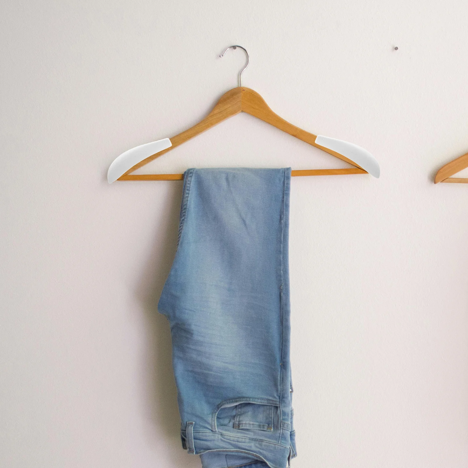 

12Pcs Shoulder Pads for Hangers Wide Flocking Hanger Shoulder Support Anti-Deformation Clothes Rack Shaper for Coats Suits