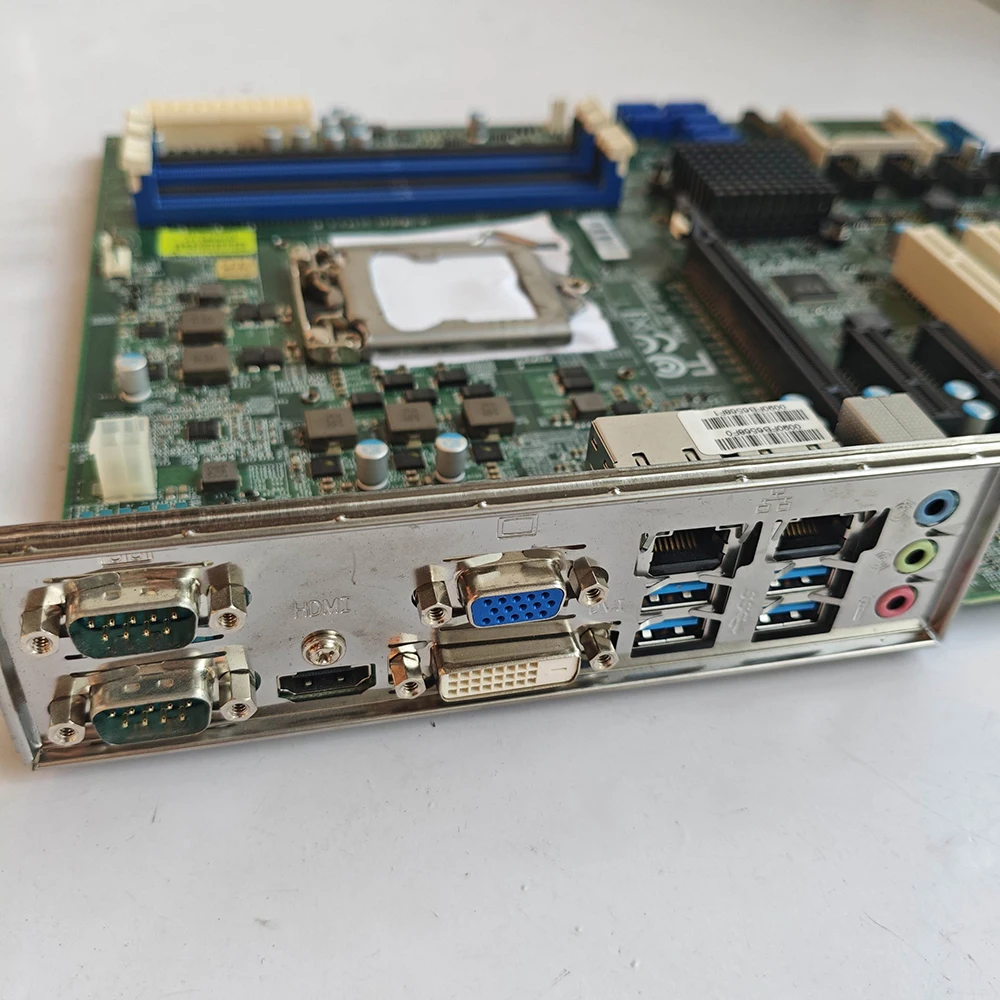 highly reliable 1151 pin DDR4 industrial control board RUBY-D718VG2AR-KBL