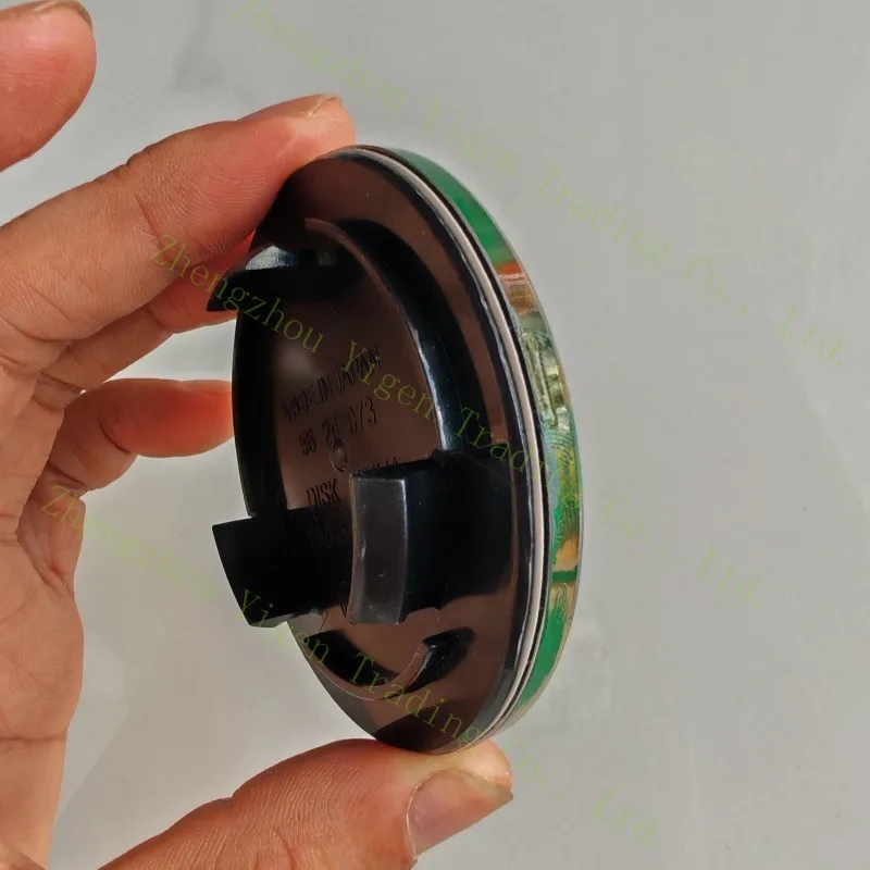 OEM 0924030 3-D Green Gold 70mm Center Caps 09.24.030 Emblem Hubcap Wheel Hub stickers Accessories Set Of 4