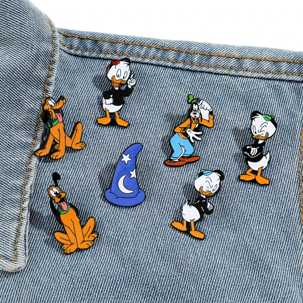 3/4 Pcs Cartoon Animal Brooch Cute Pluto Goofy Goof Huey Duck Dewey Duck Ouie Duck Enamel Pin Metal Badge Jewelry Clothing