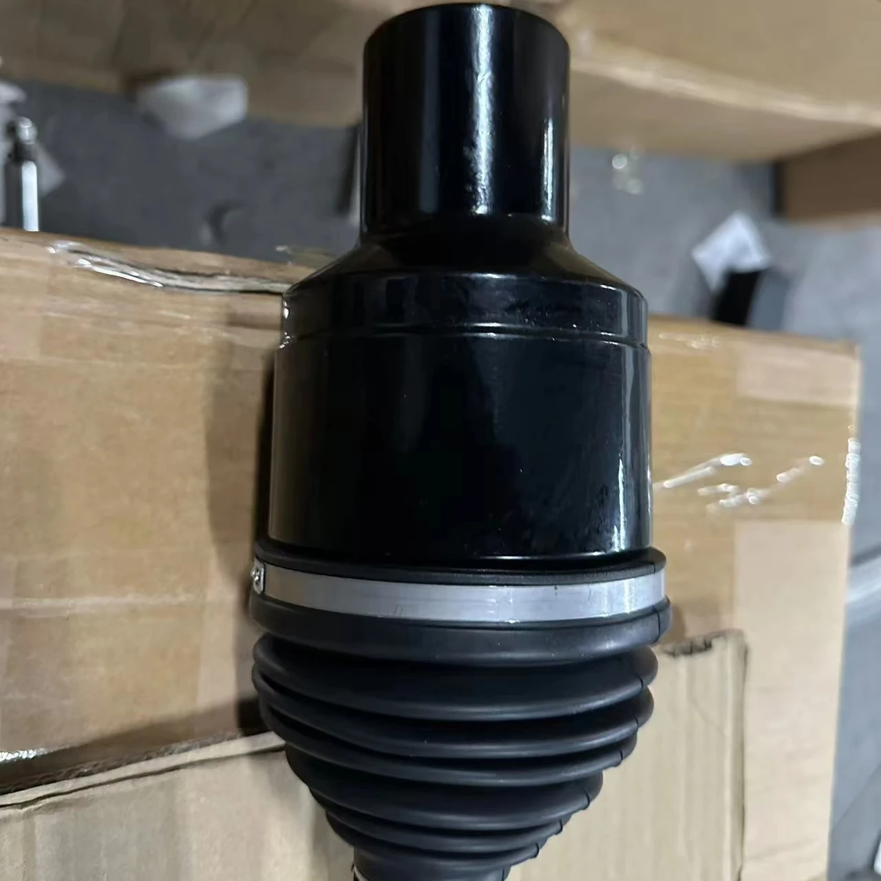 人気商品 自動車部品 JB3G-3A428-AC JB3G3A428AC ドライブシャフト アクスル フォード レンジャー マツダ BT-50 2.0 2019-