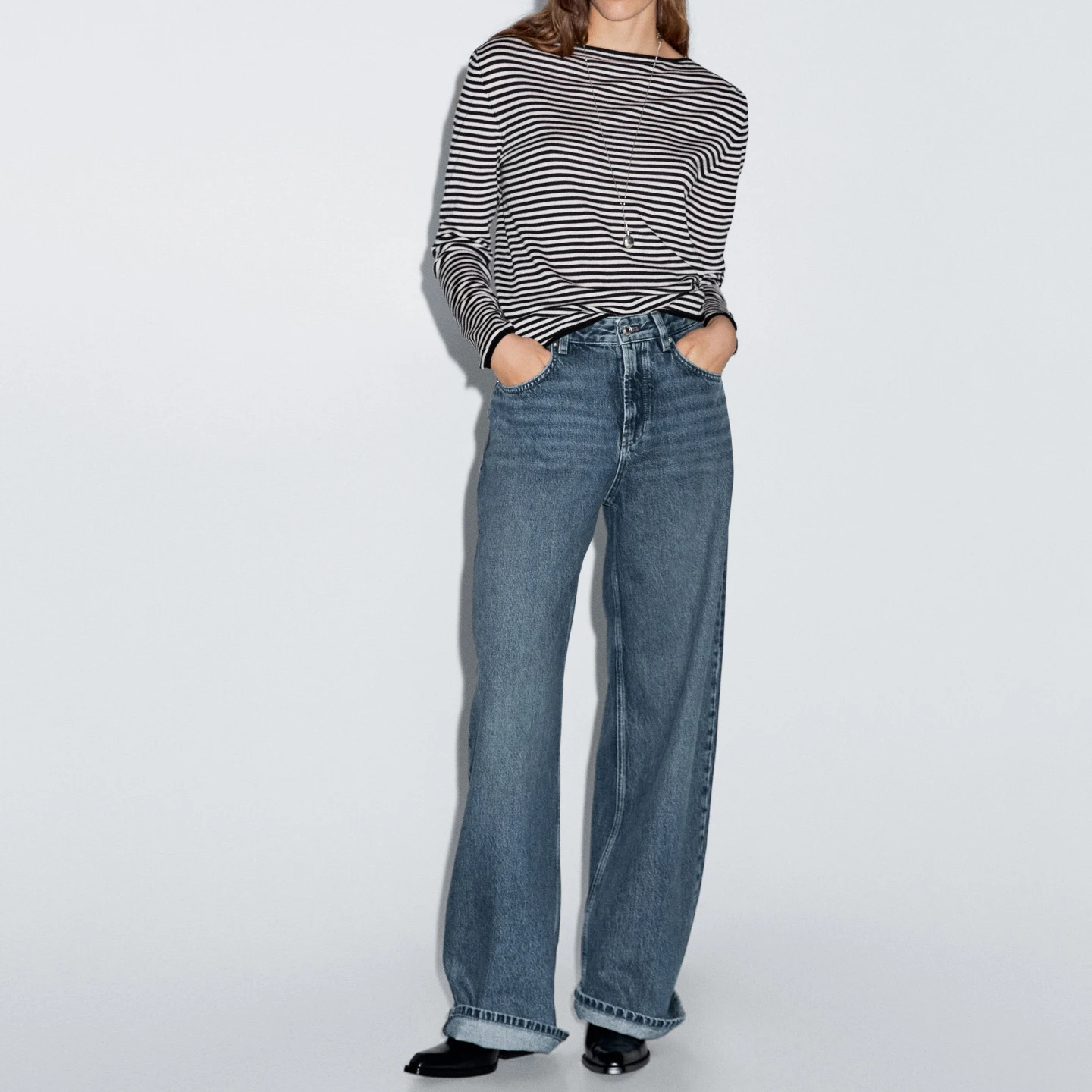 カジュアルストライプボートネックニットウェアレディーススリーブ秋新作Zdataヨーロッパファッションロングスリーブガールズ