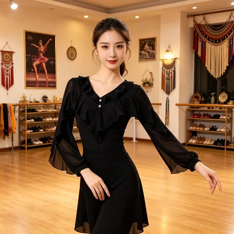 

Women V Neck Lace Spliced Short Sleeve Dance Top Slim Fit Latin Ballroom Salsa Cha Cha Training Competition Dancewear top