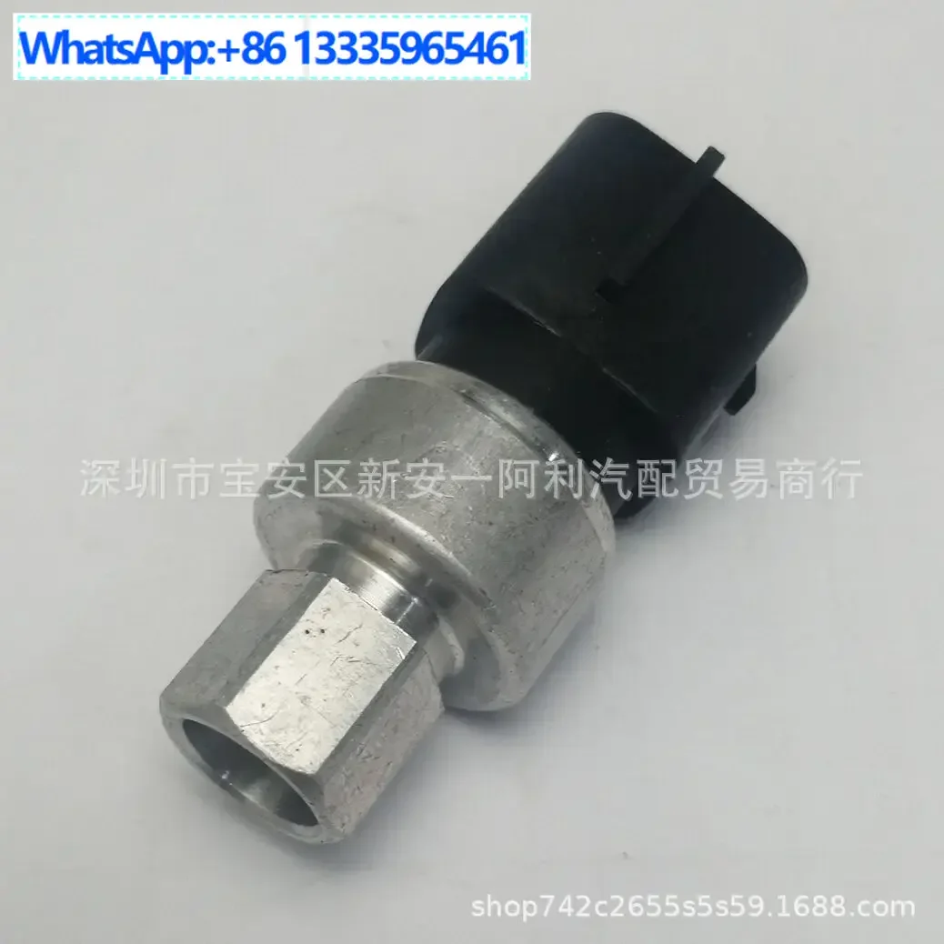 

7S43-19D594-AA 10793933 Suitable for Ford Transit Air Conditioning Pressure Switch Sensor