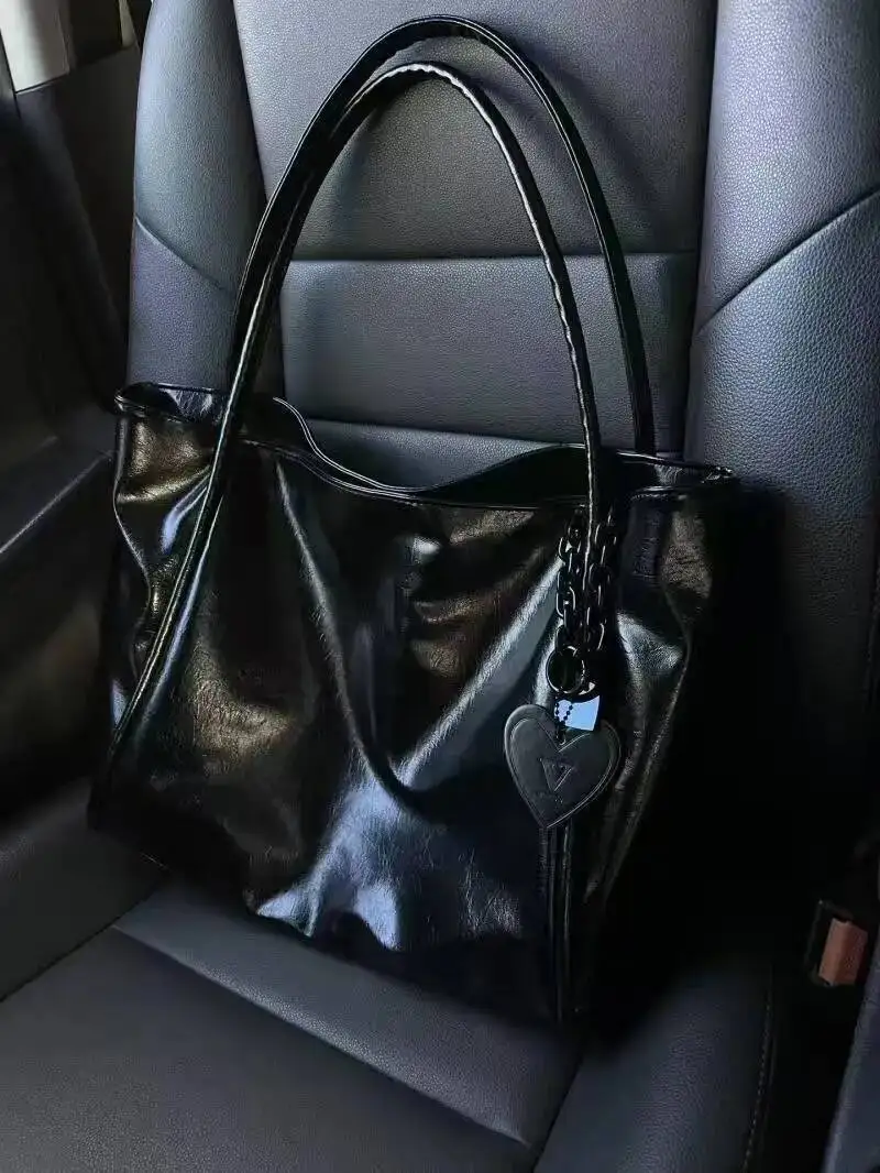 

Bloom Retro Black Large Capacity Handbag Women Pu Leather Casual Shoulder Bags Female Vintage Y2k Bag Bolsos De Mujer