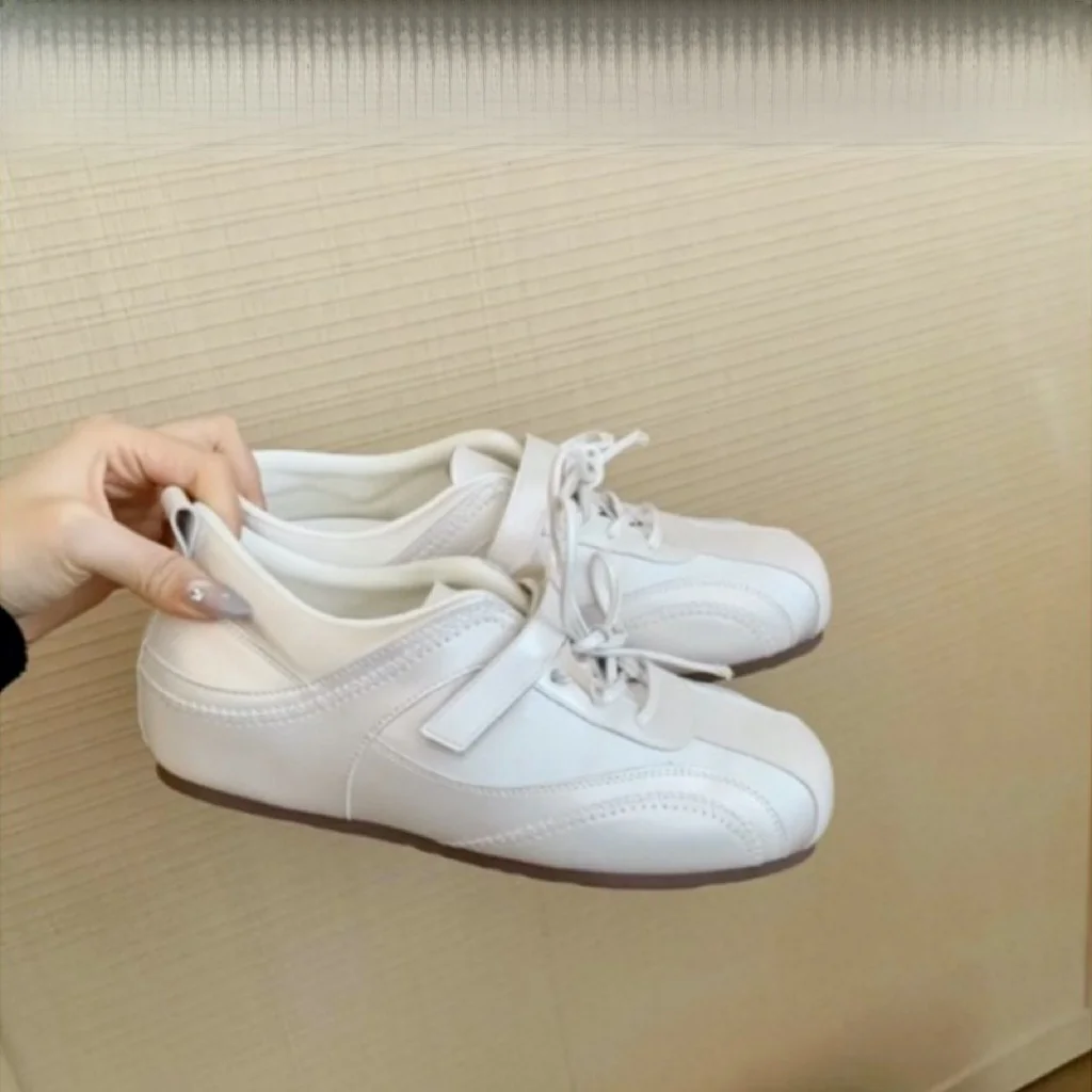 spring-2026-women's-ballet-flat-shoes-breathable-leather-slip-on-lightweight-sneakers-silver-color-with-magic-tape-soft-bottom