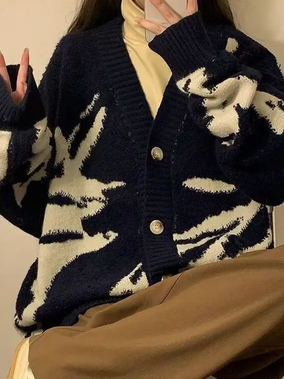 

plus Size 300 Pou Autumn Winter American Retro V-Ne Knitwear Men's Loose Cool Open Cardigan Couple's Long Sve Top