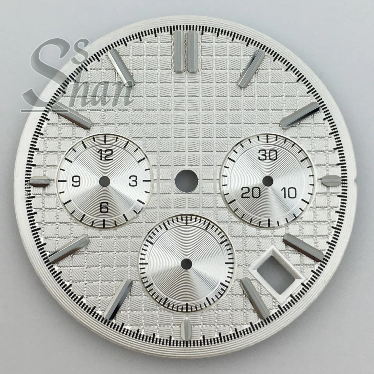 

31.5mmVK63 quartz watch dial is available in black, white and blue, and is suitable for replacing parts of VK63 movement watches