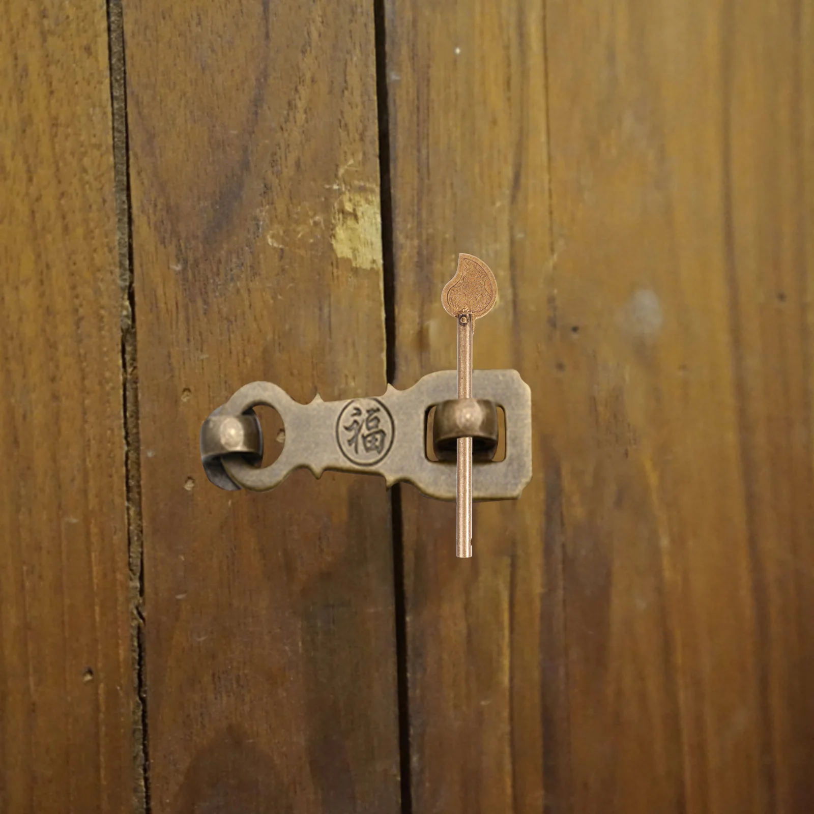 

Door Lock Brass Leaf Shape Key For Vintage Cabinet Bolt Replacement Keys Rustic Decorative Locking Pin