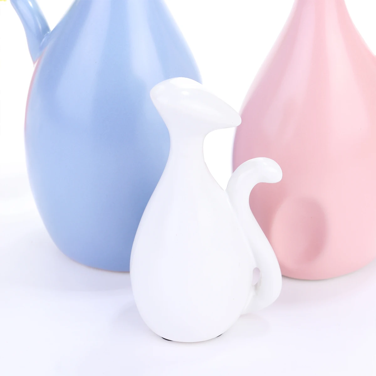 

1Set Ceramic Cat Decor Creative Glazed Fired Smooth Surfaces Perfect Gift Classmates Family Friends Colleagues Steady Stand