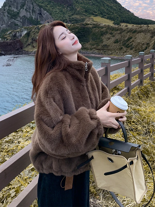 Karmelowa Dwustronna Kurtka Skórzana z Futrem, Wykończona Jagnięcym Futrem, Damska, Jesień Zima 2025, Nowa, Ocieplana, Ciepła Bluzka