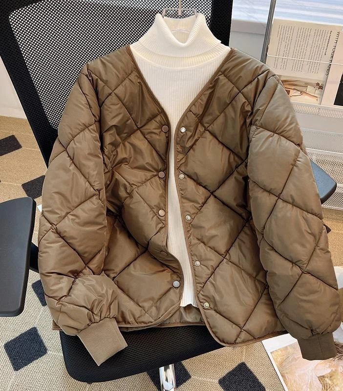 2025 New Autumn and Winter Outerwear  Lightweight Bread Jacket  Short Cotton Jacket  Women's Loose Cotton Jacket