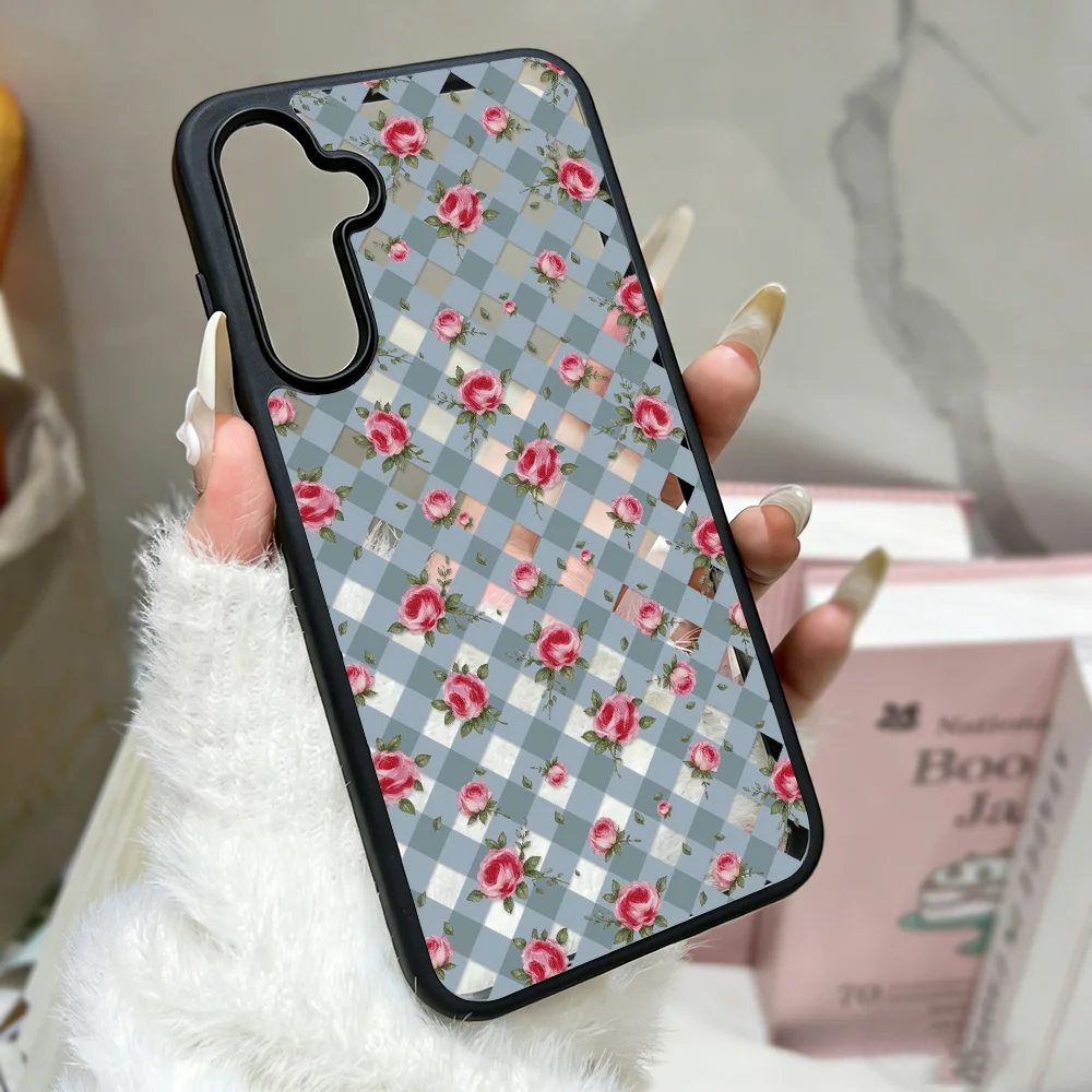 Cottagecore Rose Gingham Phone Case For Samsung Galaxy S26 S25 S24 S23 Ultra A57 A56 A26 A05 A34 A14 5G Cases for S24 FE A06 A13