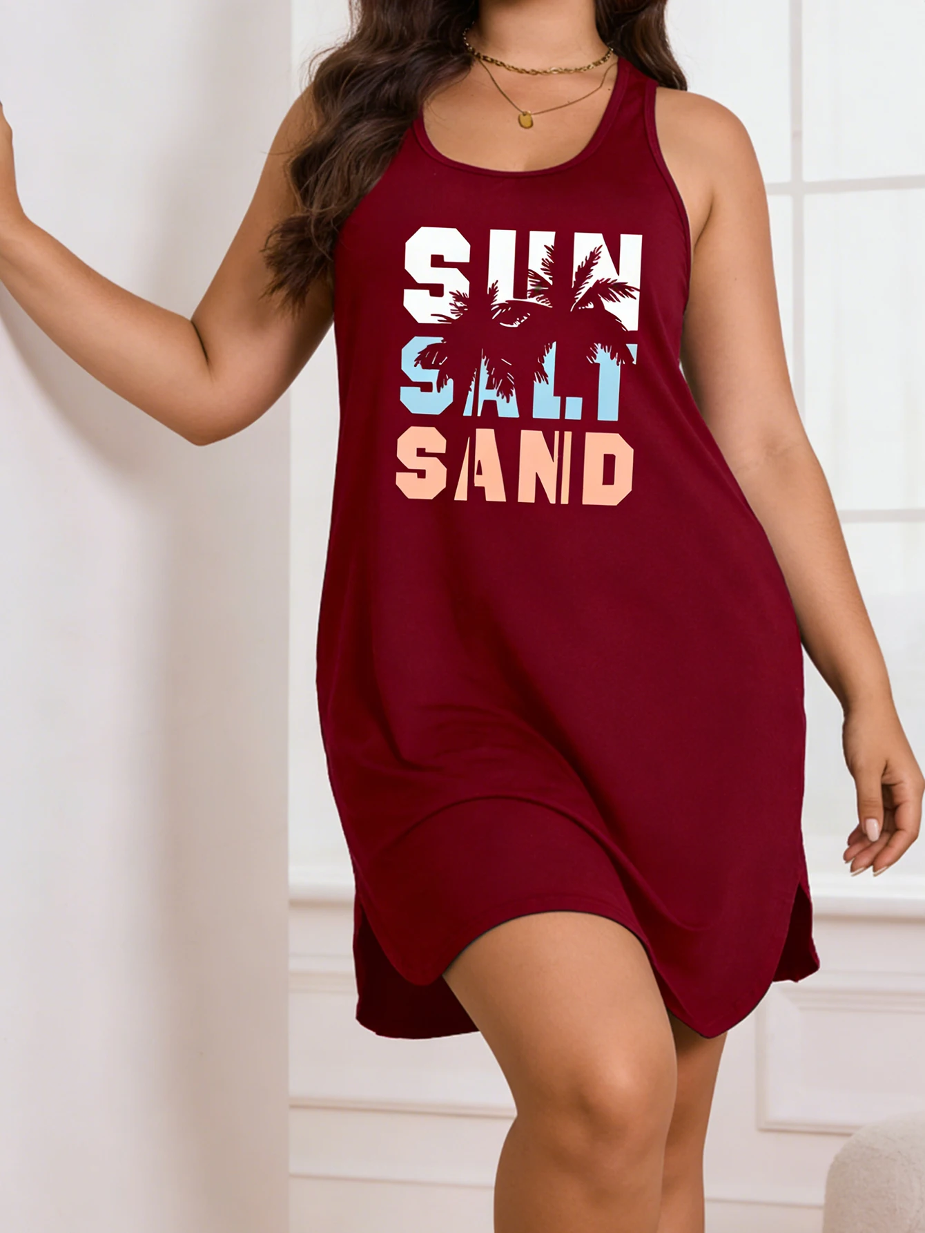 

Lady's large-sized casual dress, for a sunny beach, palm tree backdrop, cool summer vacation, comfortable and fitting