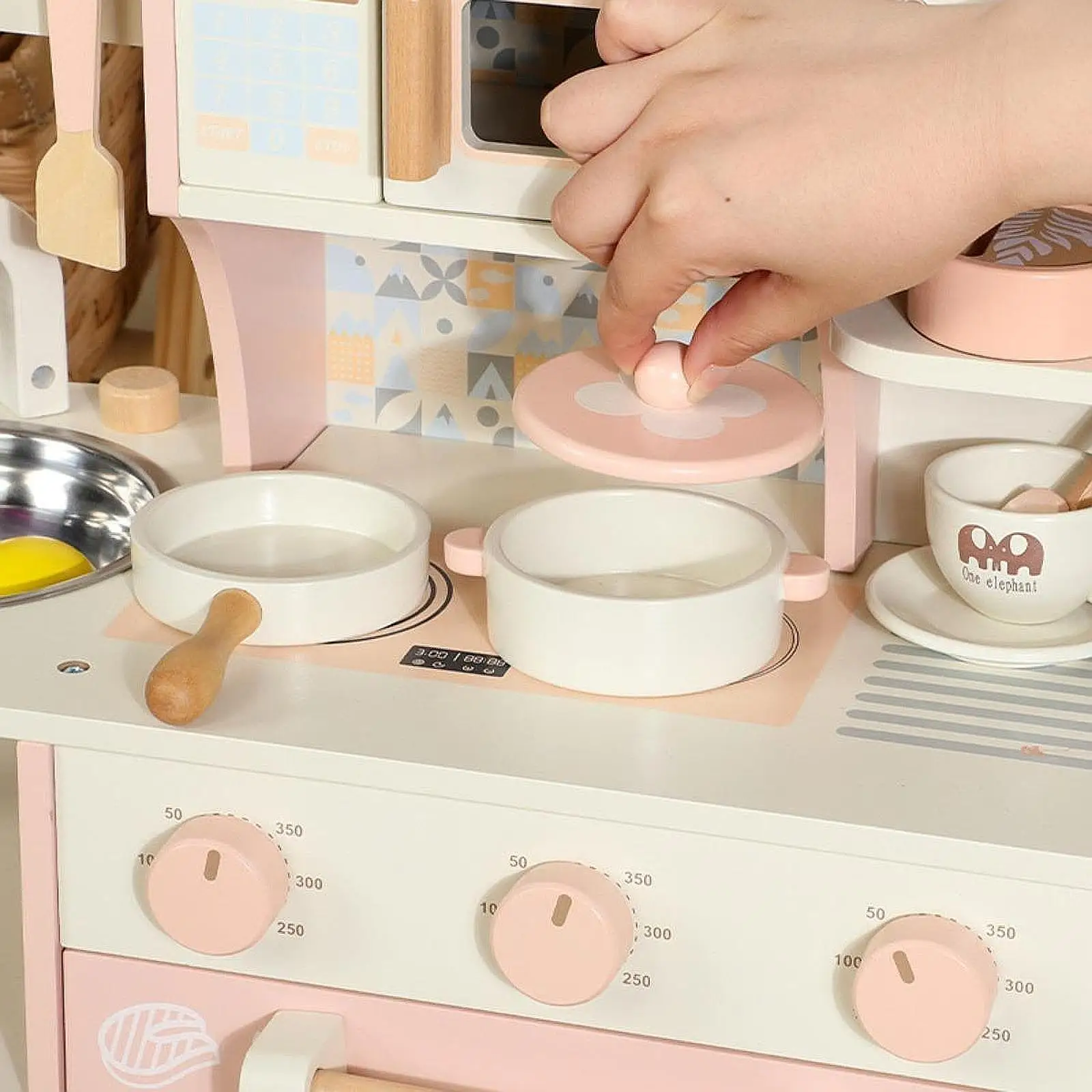Wooden Kitchen Set Toy Kitchen Accessories Kids Play Kitchen Pretend Chef Cooking Toy for Ages 3-8 Party Favor Birthday Gifts