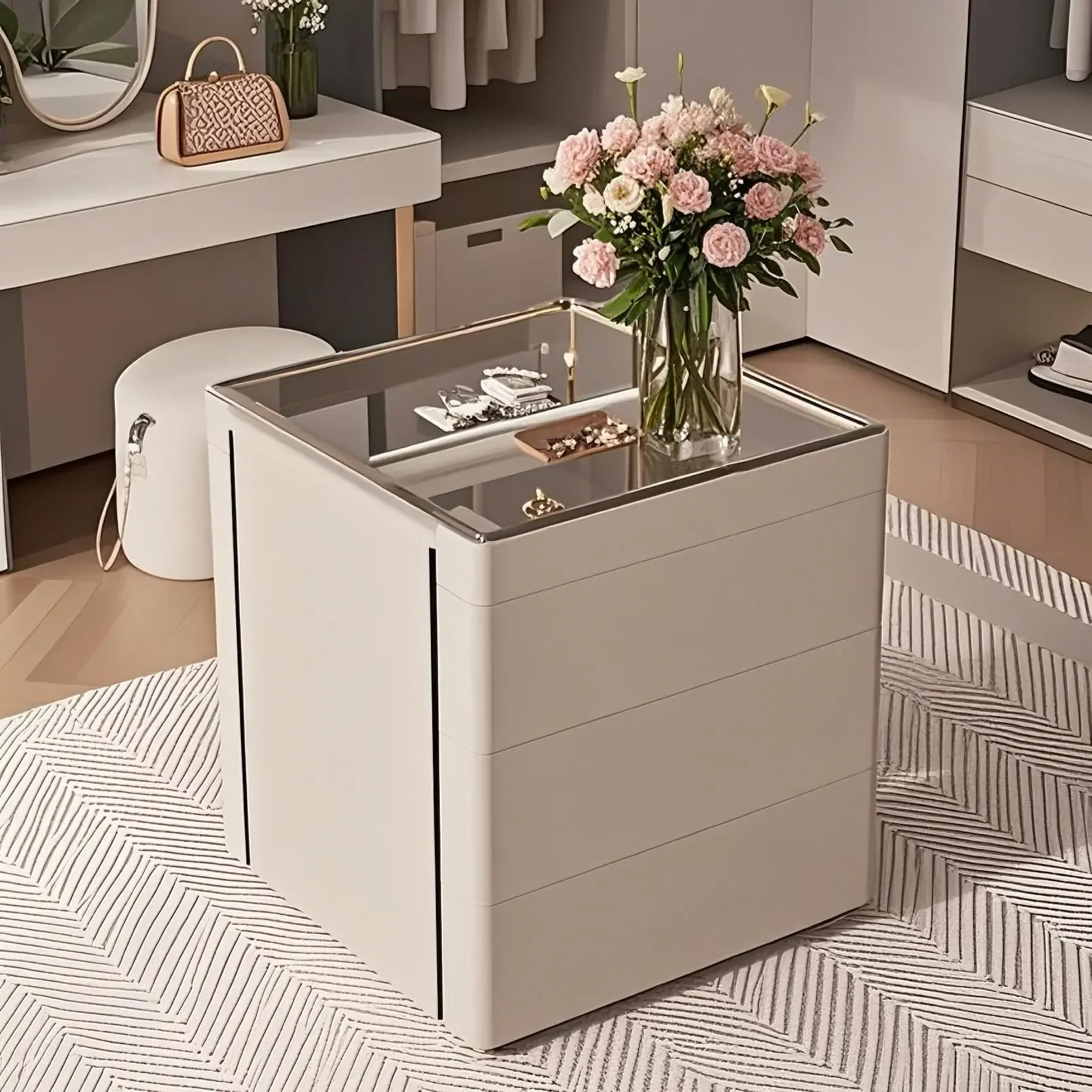 Modern simple cloakroom, mid-island cabinet, bedroom storage display and storage integrated floor cabinet