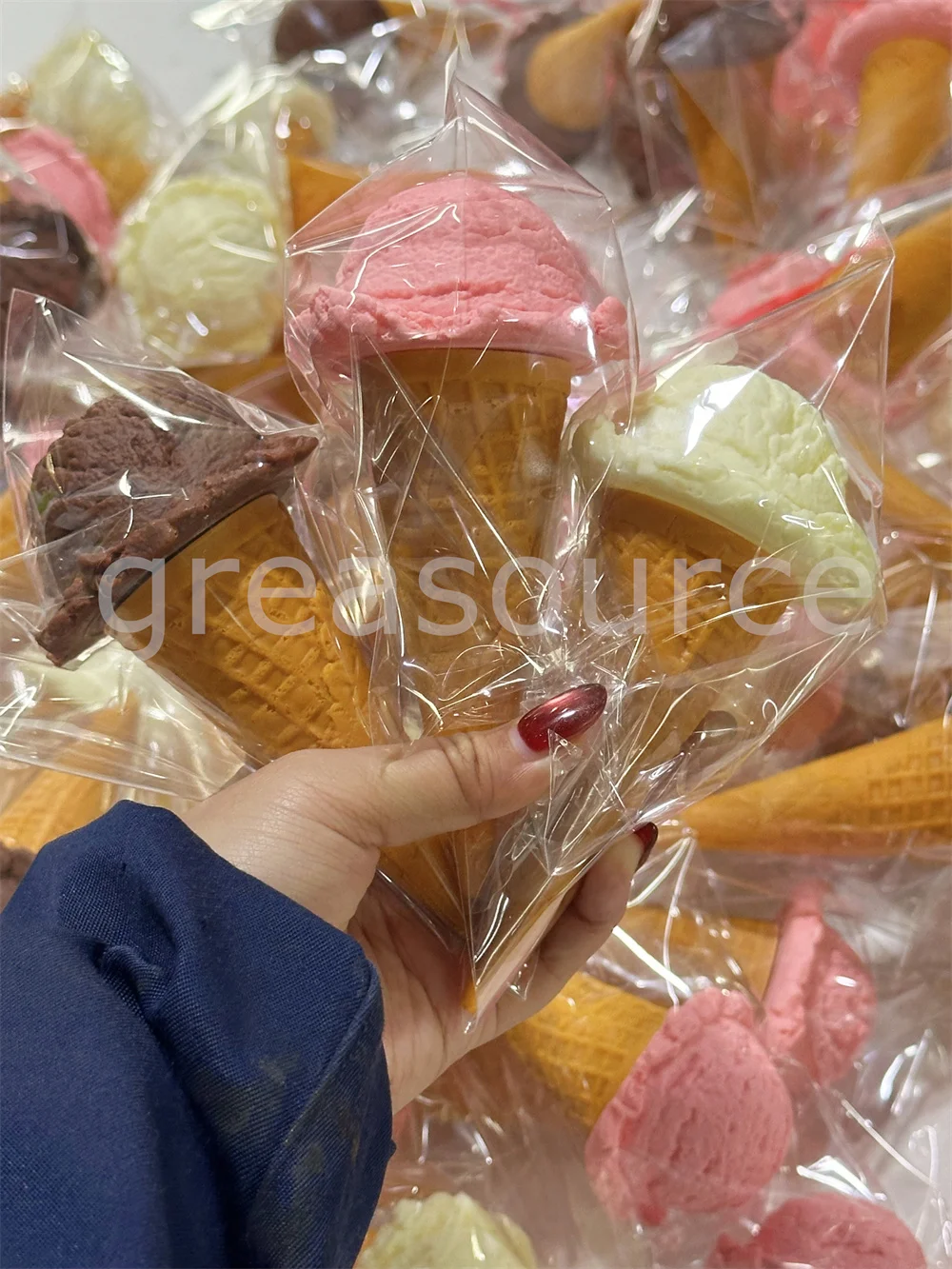 Scoop Gelato Realistic Crispy Ice Cream Model Fake Food Model Creamy Waffle Cone Italian Freshly Photography Props Desserts 3PCS