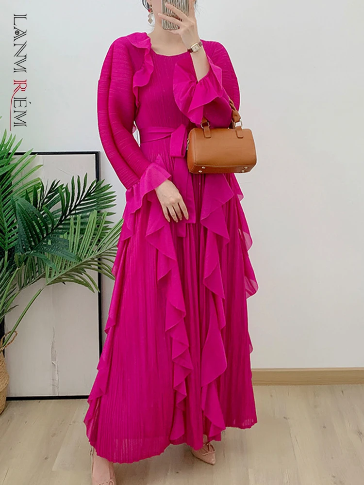 

LANMREM Fashion Ruffles Pleated Dress Women Round Neck Flare Sleeves Solid Maxi Belt Dresses Party 2023 Autumn New 2AA1502