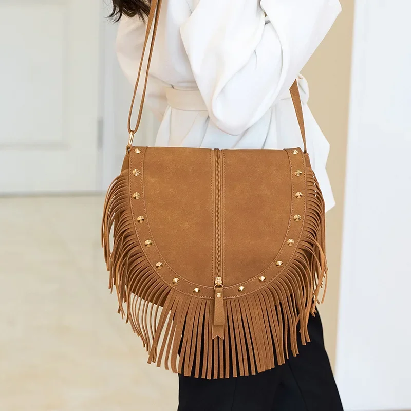 Vintage Matte leather Women Saddle Crossbody Bags Tassel Shoulder Bag for Ladies handbg Rivet femal phones Messenger Bag