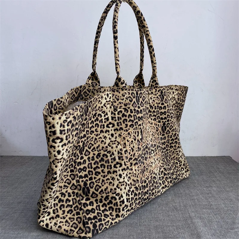 

Leopard Print Embroidered Canvas Bag for Men and Women, Casual Shopping Tote Handbag