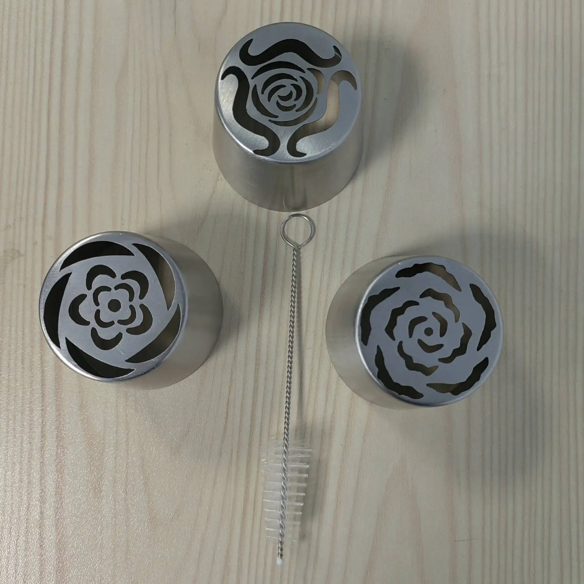 3Pcs Extra Larg Russian Pipeline Flower Icing Tips Stainless Steel Piping Nozzles Cake Icing Cream Bouquet HBLBNOSET8