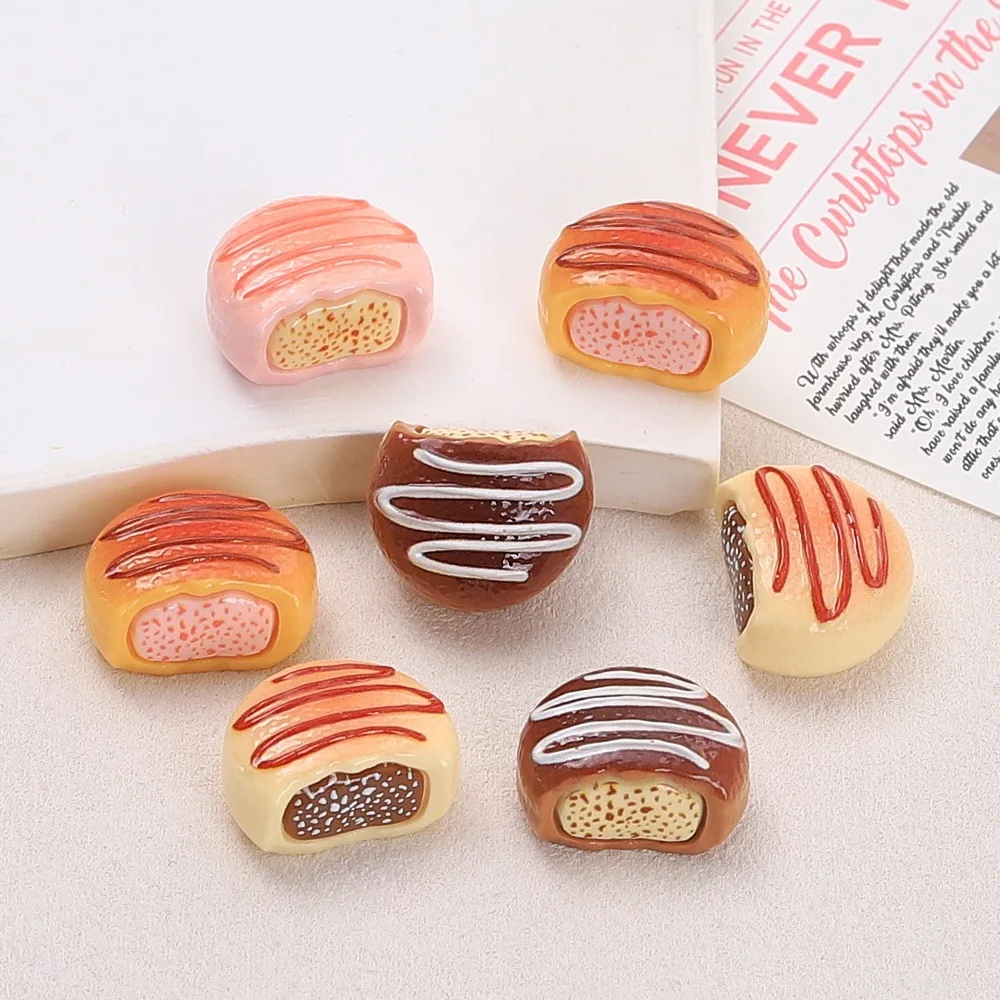 10pcs Simulation Cute Cream Bread Resin Faltback Cabochon DIY Scrapbooking Craft Miniature Dollhouse Accessories