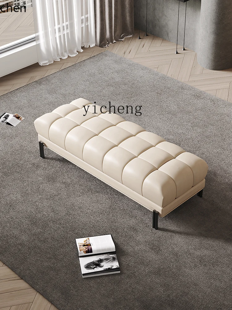 Stołek nocny HXL do sypialni, prosty skórzany stołek pod sofę, luksusowy skórzany stołek do zmiany butów, stołek z litego drewna.