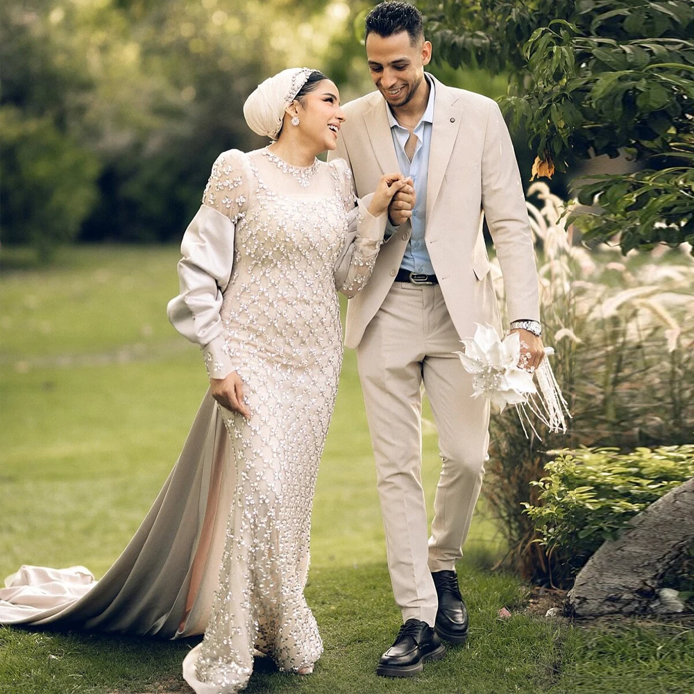 

Customized Luxurious Muslim Wedding Dress with Cape Train Crystal Embroidery Bridal Gown Illusion Mermaid Gelinlik