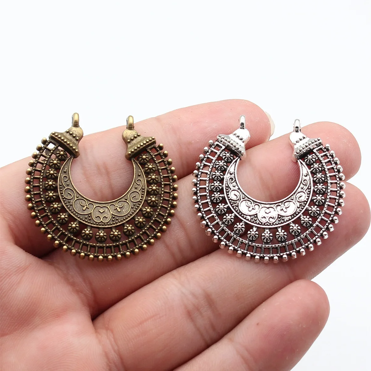 WYSIWYG 2szt Ocena biżuterii Handmade Craft Kolczyki wisiorek Charms Antyczny Srebrny Kolor 39x40mm