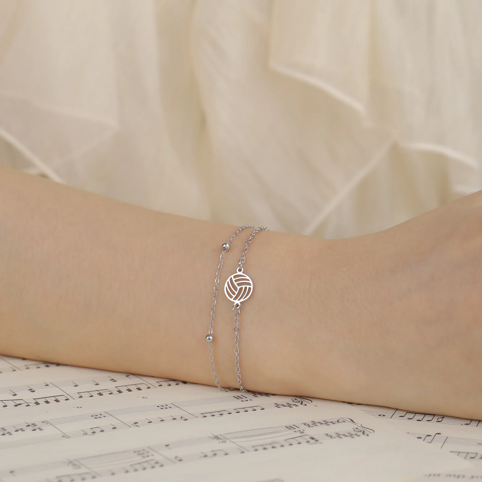 Unift Geometric Volleyball Bracelet for Women Player Fans Stainless Steel Layer Chain Bracelet Casual Sport Jewelry Accessories