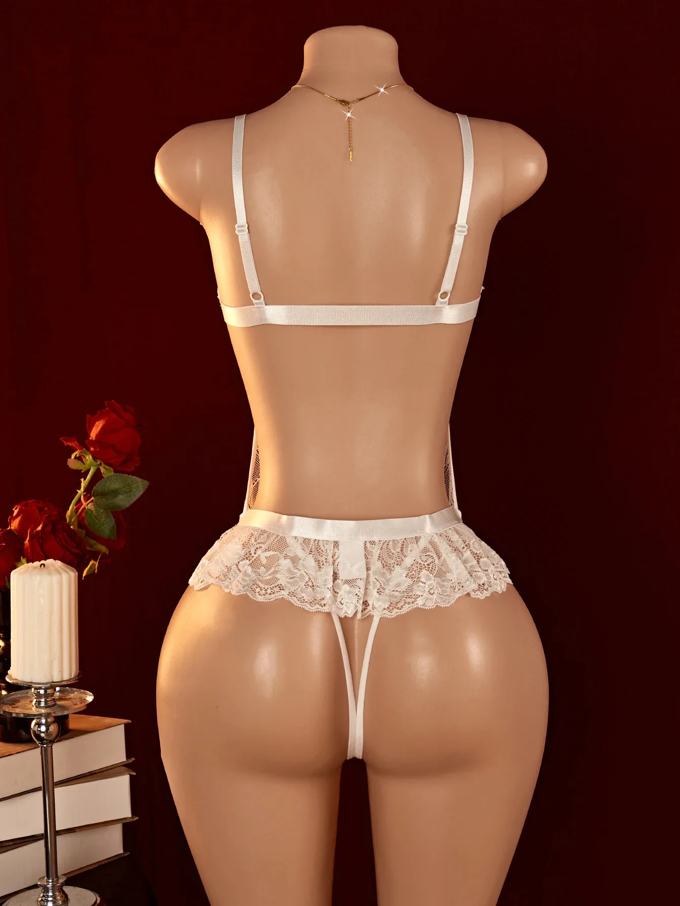 Lingerie erotica in pizzo Sexy Crotchless Hollow Body da donna Reggiseno aperto in rete Costumi sexy Abito da bambola con orsacchiotto aperto a V profondo