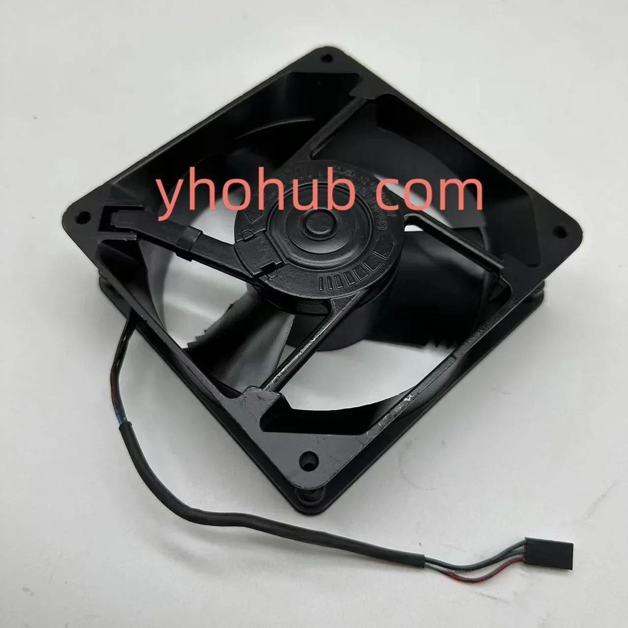 

Comair Rotron MD48KOX DC 48V 7.7W 120x120x38mm 3-Wire Server Cooling Fan