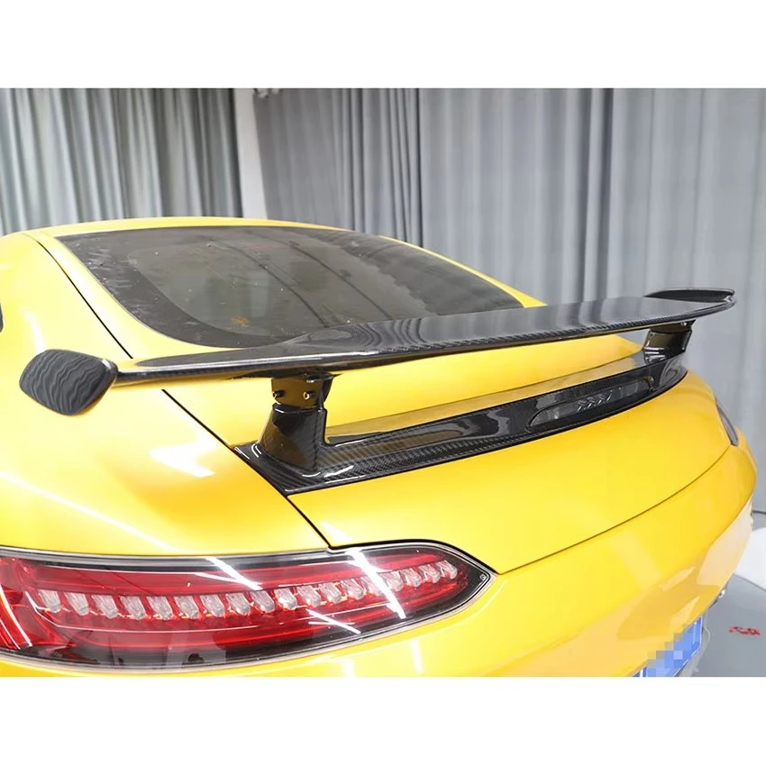 قطع غيار السيارات GTR نمط ألياف الكربون الجاف الخلفي سبويلر الجناح ل GT GTS طقم الجسم قطع غيار السيارات