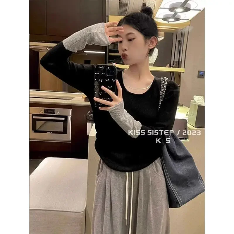 

Autumn and Winter Chic Contrasting Color Inner Low Neck Long Sleeved Top French Retro Patchwork U-neck Knitted Base Shirt