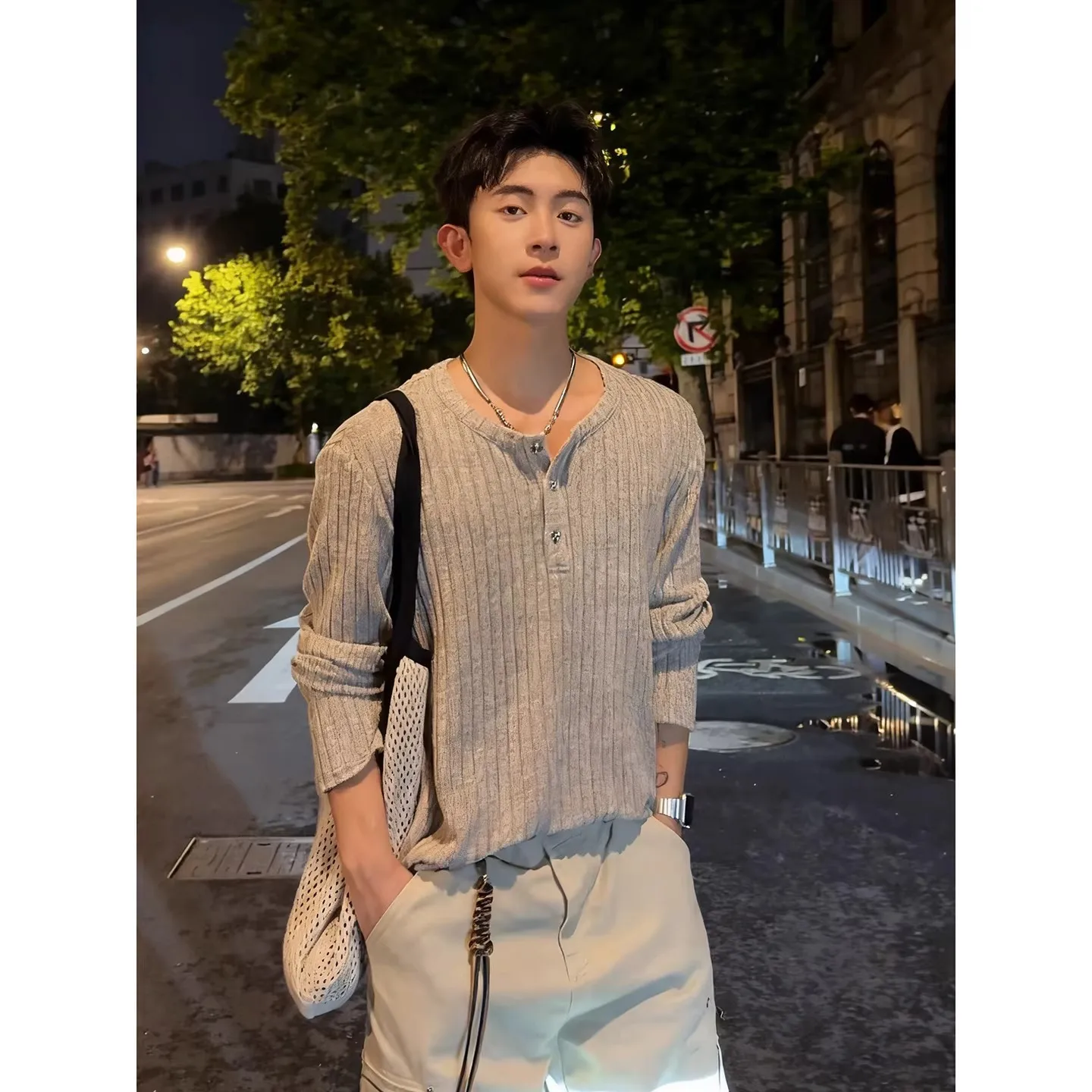 2026 Autumn Men Vertical Striped Henry Collar Long Sleeve T Shirts Vintage Minimalist High Grade Casual Basic Undershirts