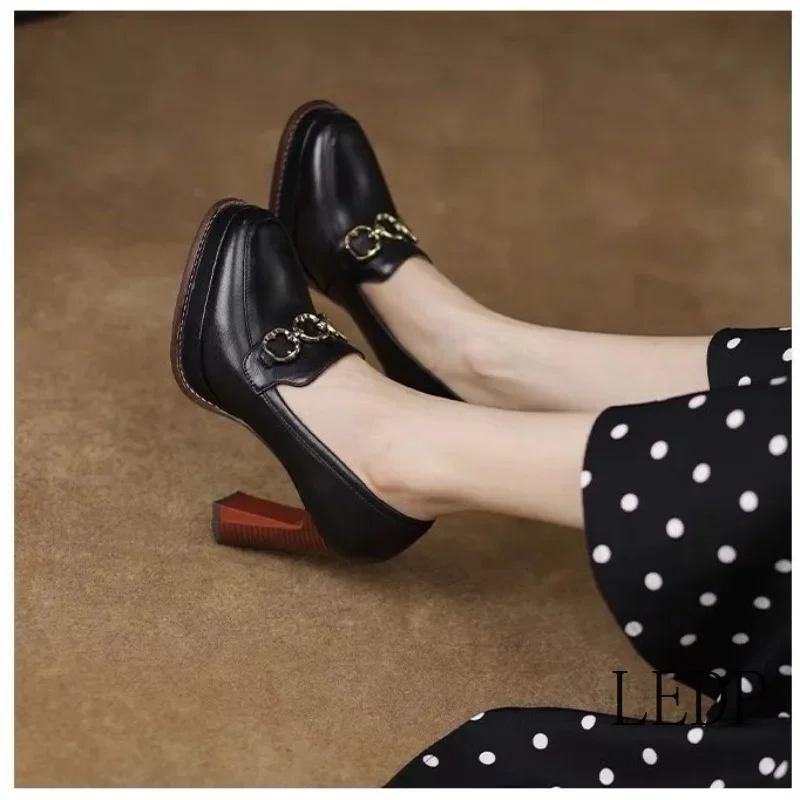 منصة نسائية عالية الكعب الخريف النمط البريطاني ساحة تو السيدات فستان أنيق حذا فردي للسيدات الانزلاق على المتسكعون خفيفة الوزن