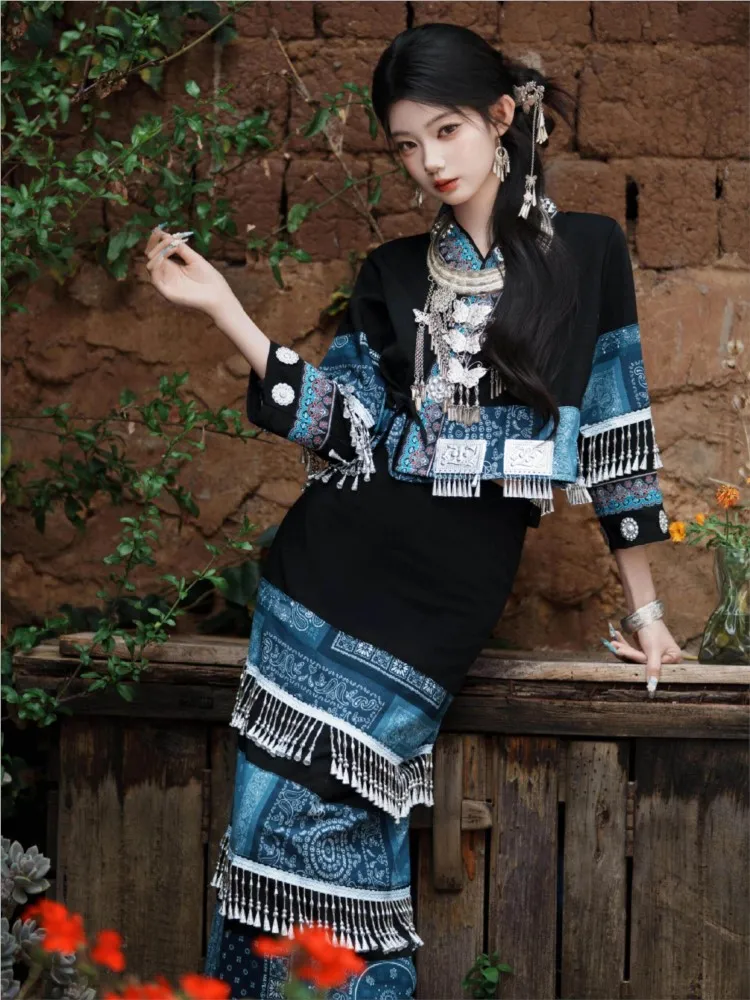 

New ethnic-style women's travel photo shoot clothing exotic style batik patchwork set