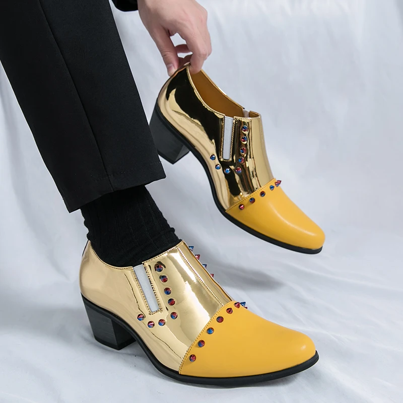 2025-新しいファッショナブルでトレンディな高品質紳士靴、尖ったビジネス身長を伸ばすフォーマルシューズ