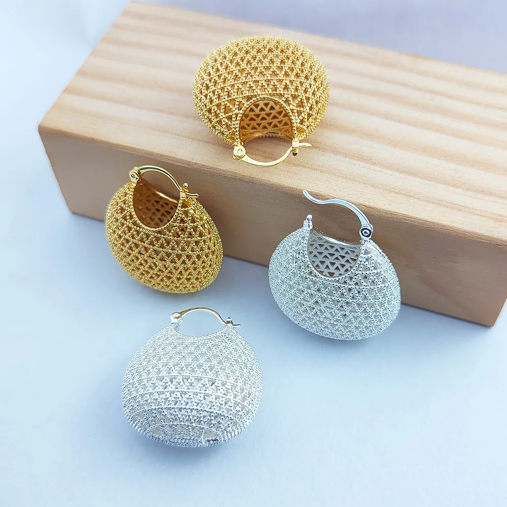 Vintage Irregular Metal Hollow Mesh Earrings for Women Girls European And American Style Personality Trendy Jewelry Gifts