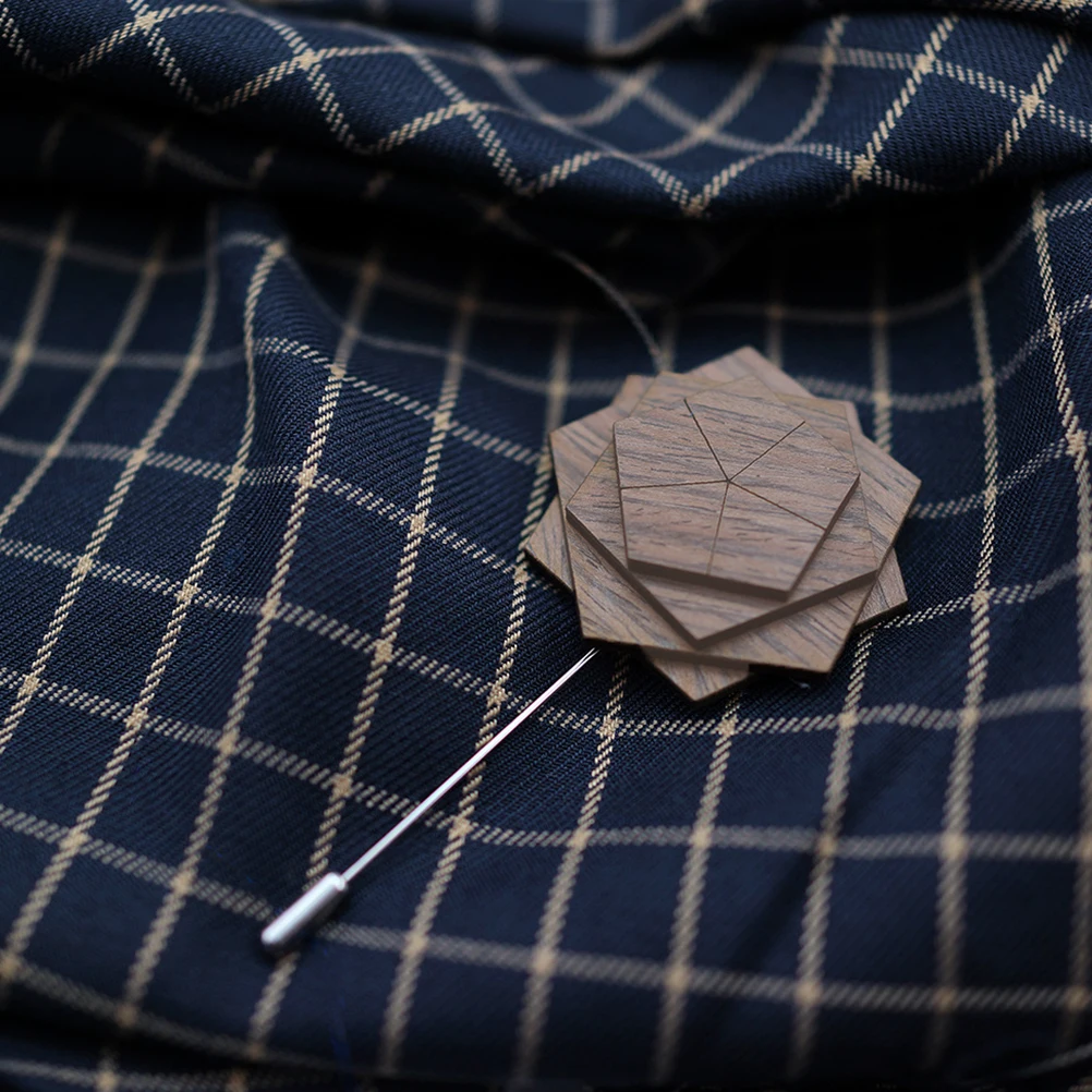 

Wooden Men Lapel Pin for Suit Flower Decorative Corsage Boutonniere Pins Floral Lapel Elegant Suits Accessories