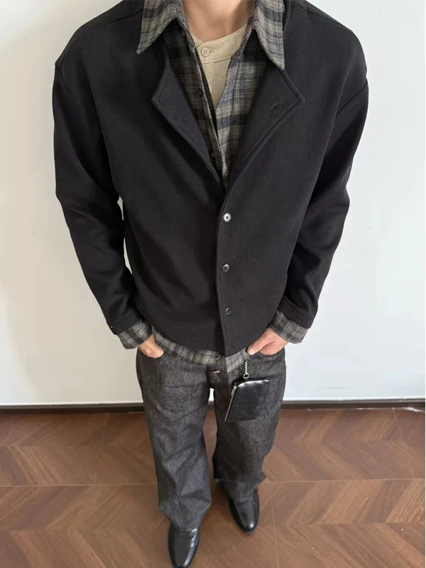 

Мужская клетчатая рубашка-куртка с лоскутным дизайном, приталенного кроя, повседневная, с длинными рукавами, из полиэфирного волокна, устойчивого к деформации.