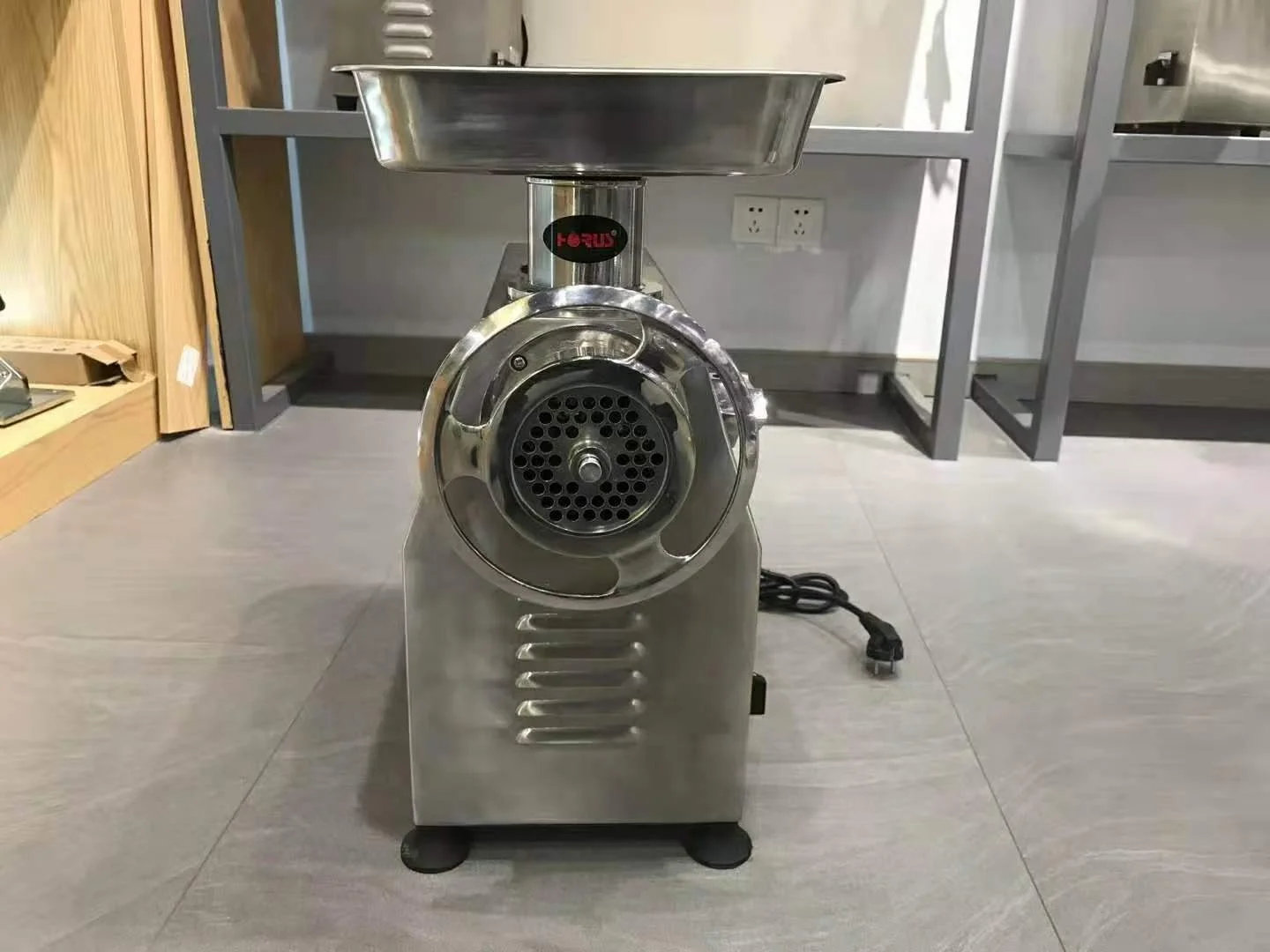 Best Seller 32 Type Meat Grinder Mincer Multifunctional Food Processor Fish Processing Machine