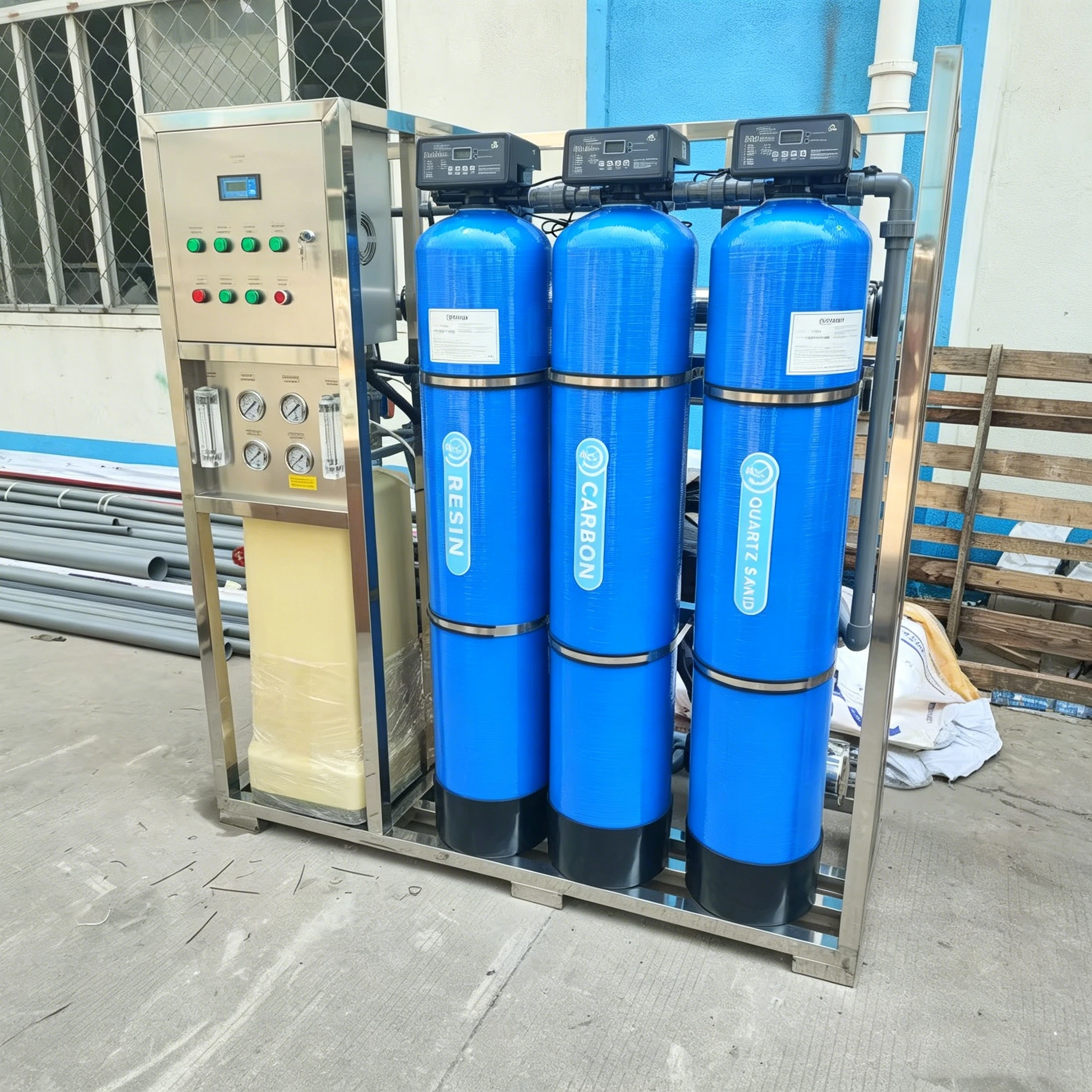 

500LPH RO Water Treatment Plant with Advanced 3-Stage Pretreatment Tank System for Industrial and Commercial Application