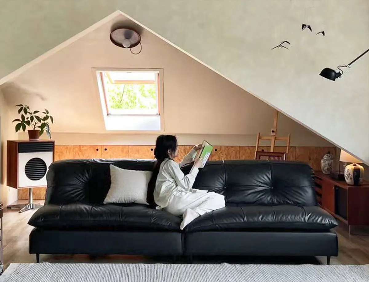 Medieval leather retro first layer cowhide small apartment module black sofa