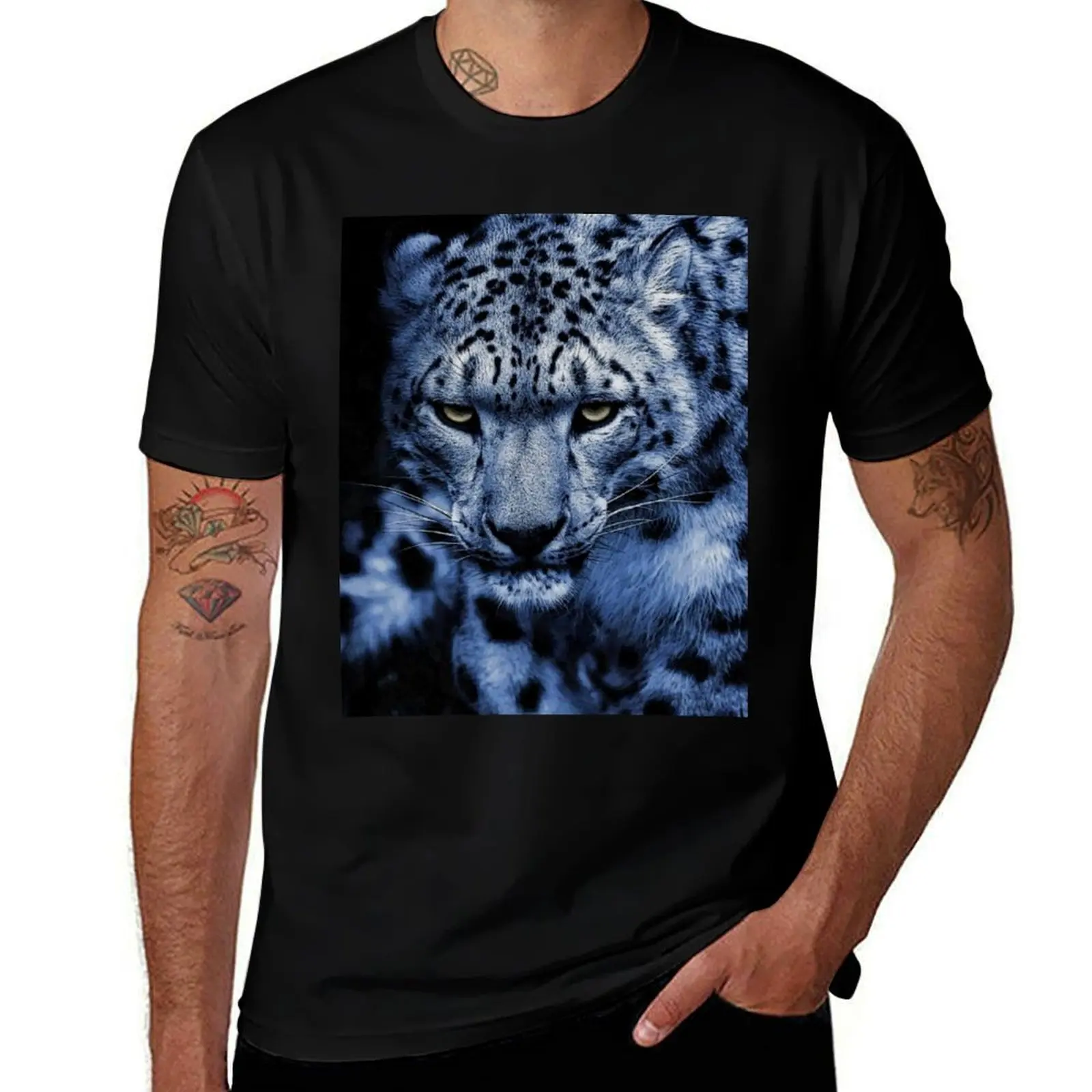 SNOW LEOPARD T-Shirt Classic Crew Neck Cotton T-Shirt