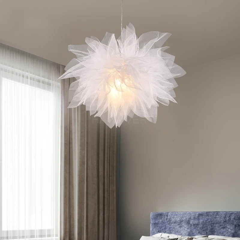 Modern Fluffy Pendant Light Elegant Mesh Lampshade Droplight Lighting Bedroom Study Room Decoration Creative Hanging Lamp 220V