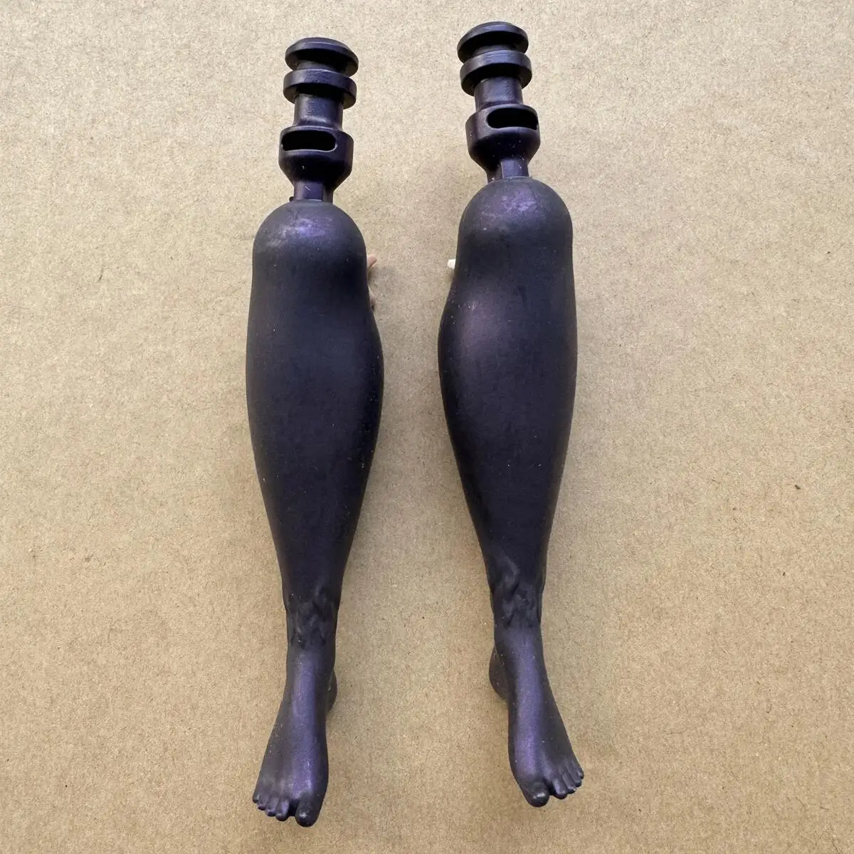 Neue 1/6 Monster-Puppenkleidung, modische Kleider, Rock, Leggings, Ersatzhände, Arme, Alien-Ameisen-Schwanz